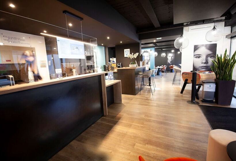 Kyriad Hotel Clermont Ferrand Centre