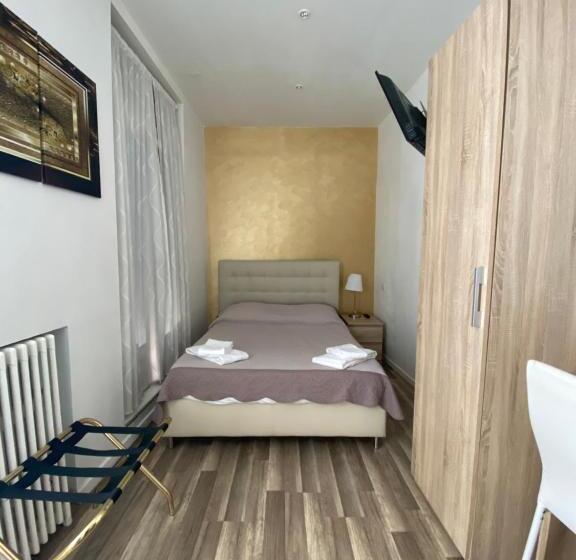 酒店 Kyriad Direct Beziers Centre