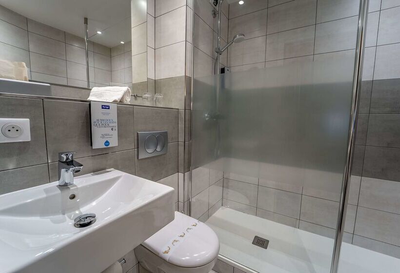Отель Kyriad Limoges Sud   Feytiat