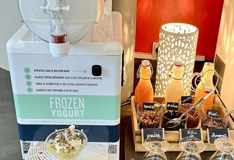 Отель Kyriad Limoges Sud   Feytiat