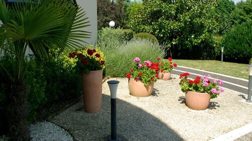 Отель Kyriad Limoges Sud   Feytiat