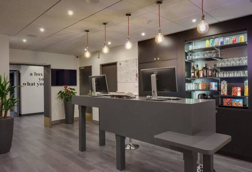 호텔 Hôtel Kyriad Rennes Centre Gare