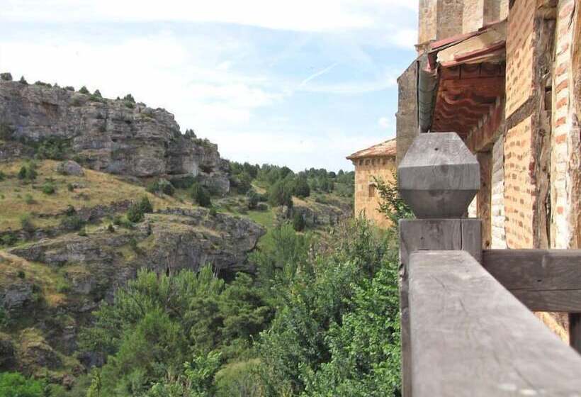 ホテル La Casa Del Cura De Calatañazor