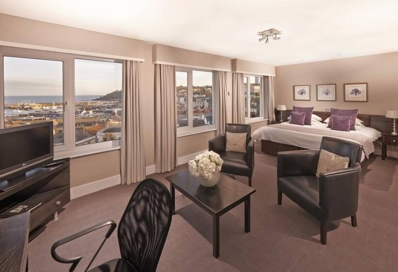 ホテル La Fregate