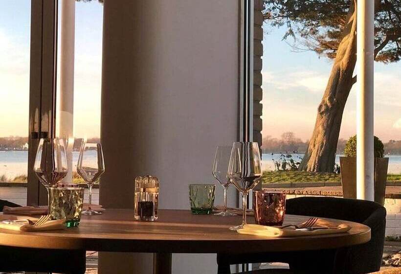 酒店 Langstone Quays Resort