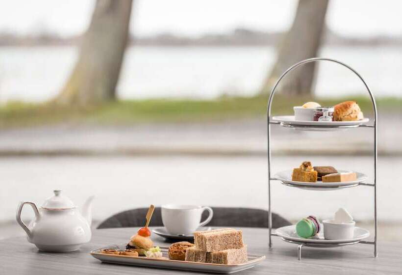 酒店 Langstone Quays Resort