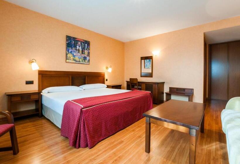 هتل Las Provincias