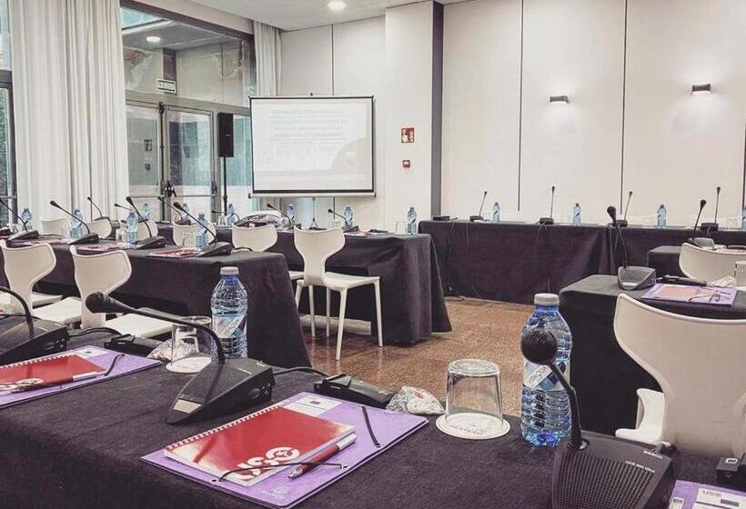 هتل Las Provincias