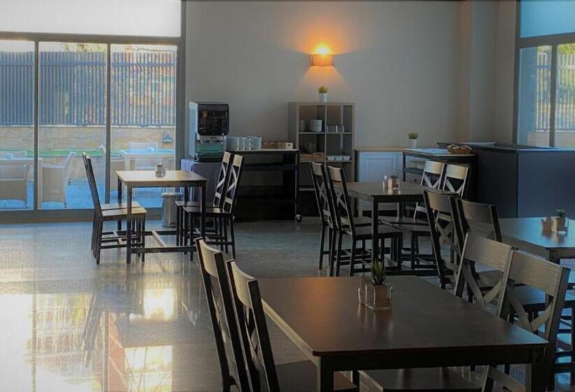 هتل Las Provincias