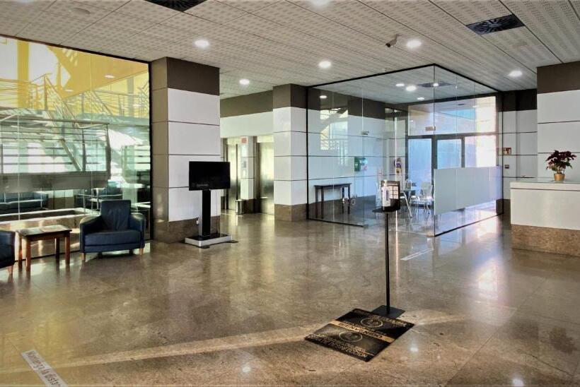 هتل Las Provincias