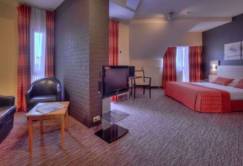 B&b Hotel Mons Centre