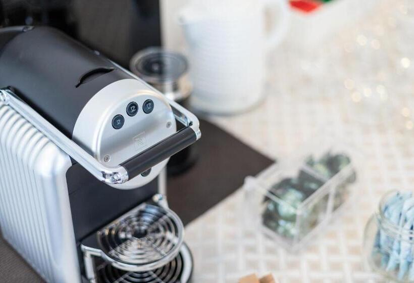 Отель LIVVO Volcán Lanzarote