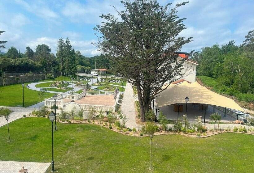 ホテル Luze Boutique San Sebastian