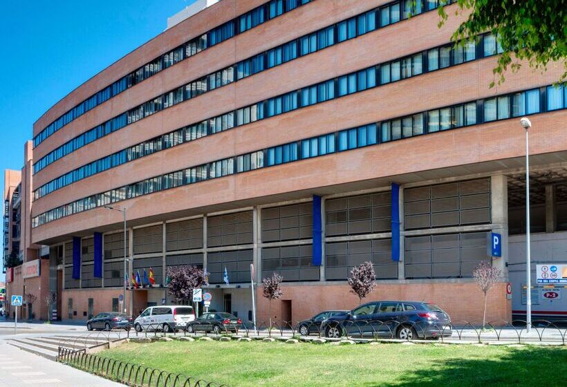 هتل Malaga Alameda Centro Affiliated By Meliá