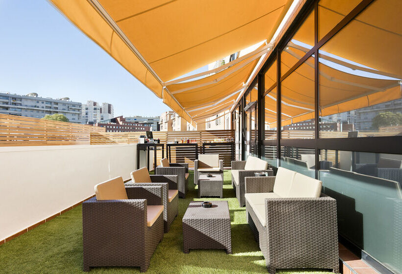 هتل Malaga Alameda Centro Affiliated By Meliá