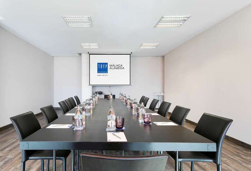 هتل Malaga Alameda Centro Affiliated By Meliá