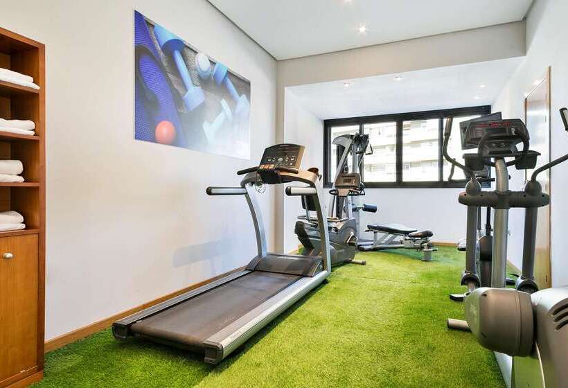 هتل Malaga Alameda Centro Affiliated By Meliá