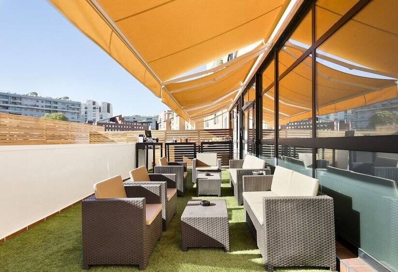 هتل Malaga Alameda Centro Affiliated By Meliá