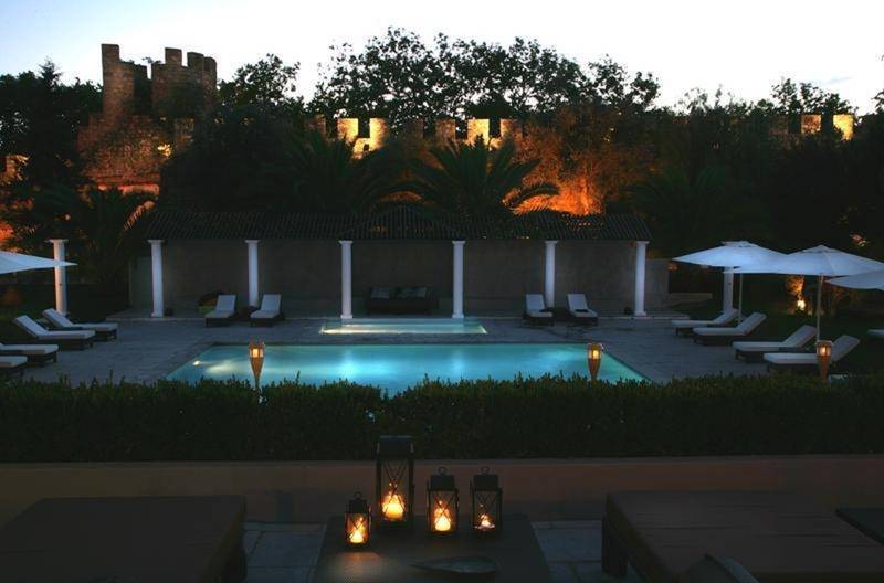 هتل M'ar De Ar Muralhas