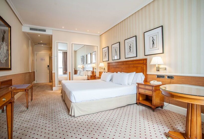 فندق Valladolid Recoletos