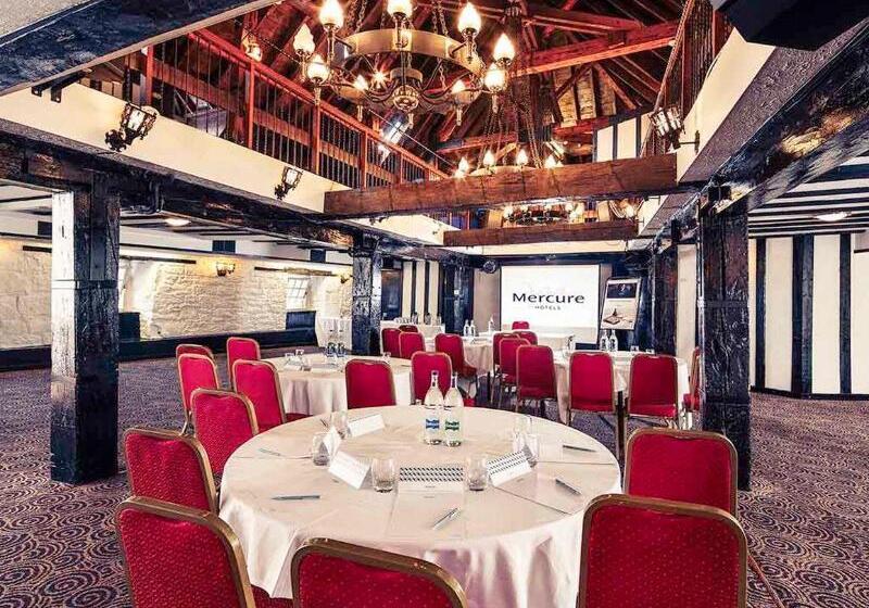 בית מלון כפרי Mercure Perth