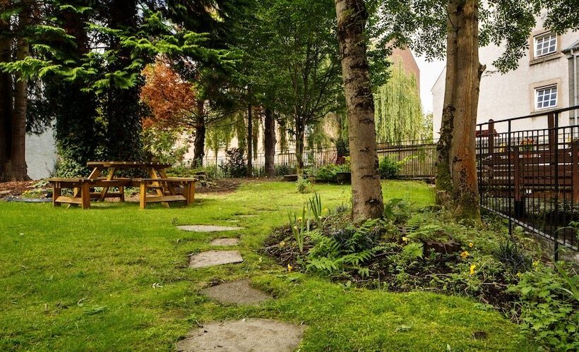 בית מלון כפרי Mercure Perth