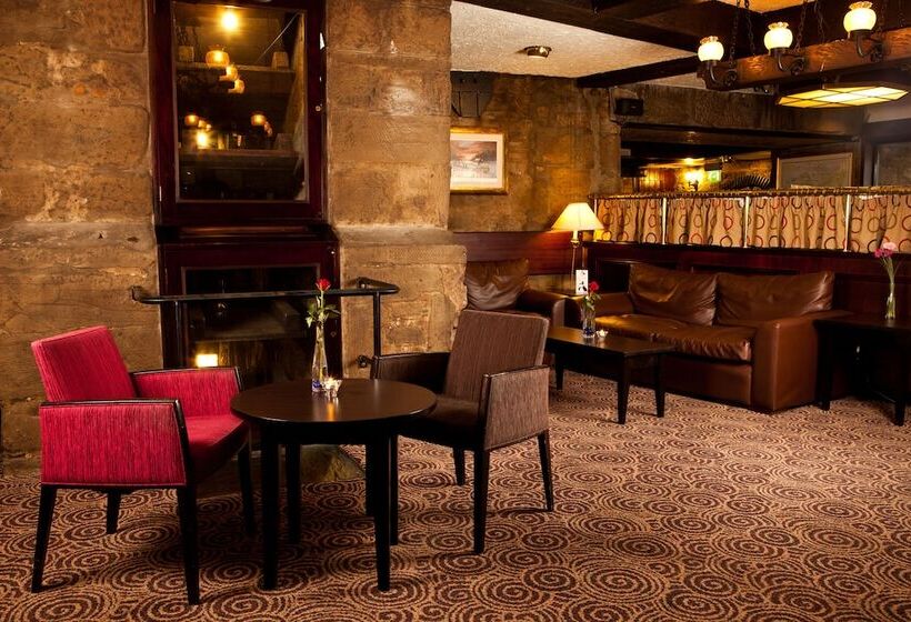 בית מלון כפרי Mercure Perth