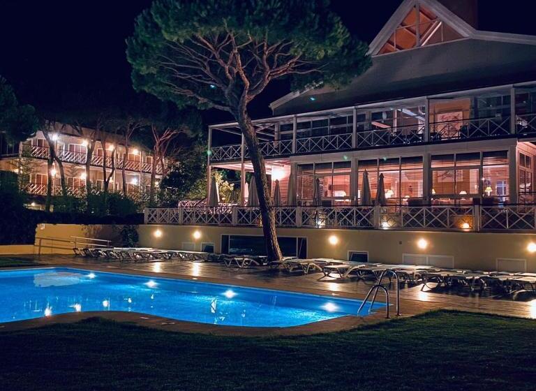 Отель Nuevo Portil Golf