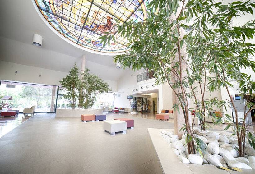 בית מלון כפרי Ohtels Vil·la Romana