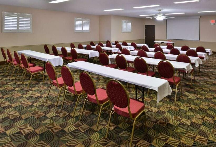 Отель Old Mill Inn