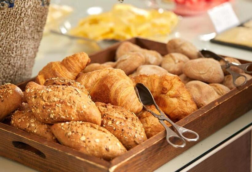 هتل Pateo Dos Solares Charm