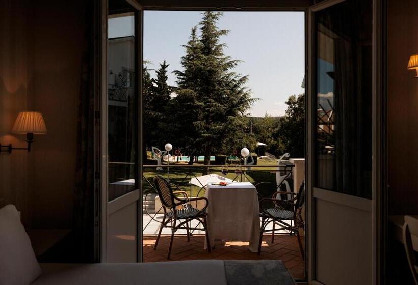 فندق Pax Torrelodones