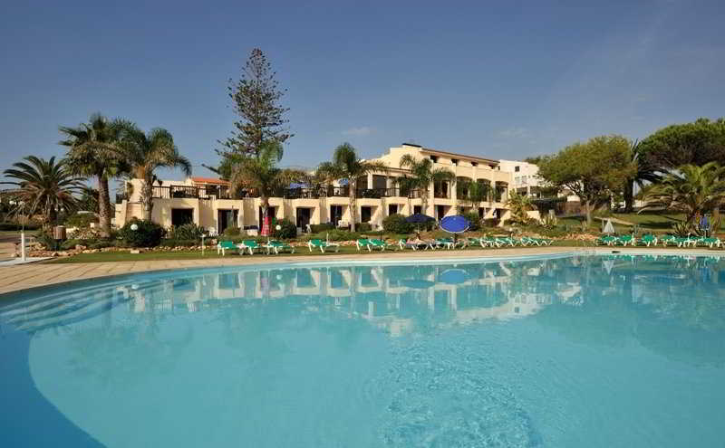 Отель Pestana Levante