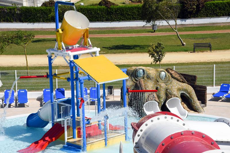 Отель Playaballena