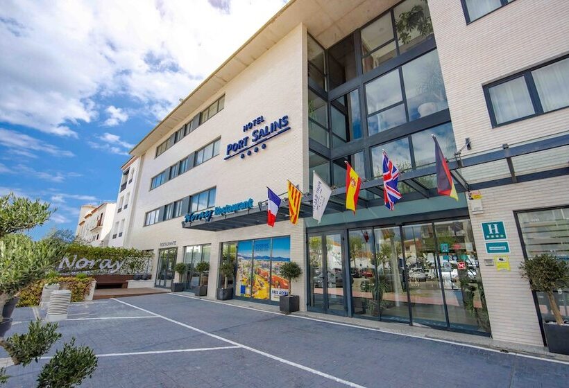 هتل Port Salins