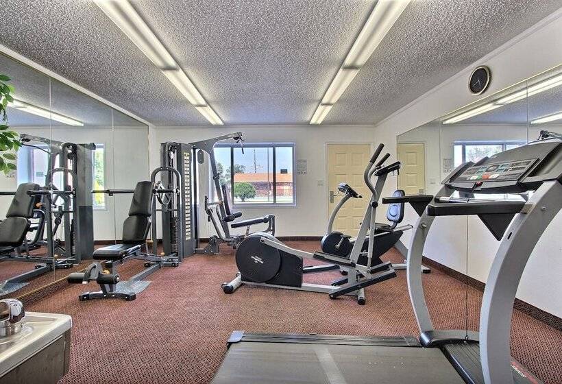 فندق Quality Inn & Suites Millville