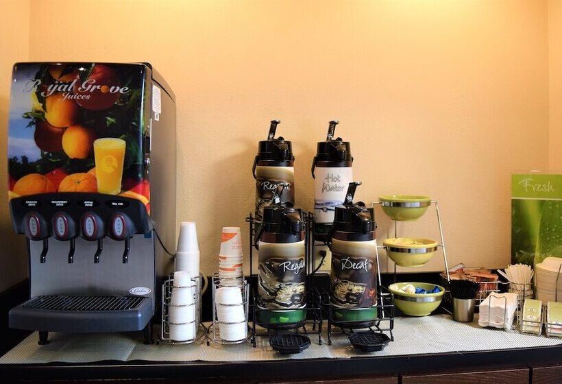 فندق Quality Inn Conference Center At Citrus Hills