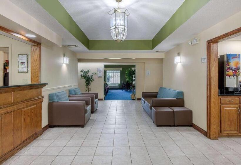 Отель Quality Inn