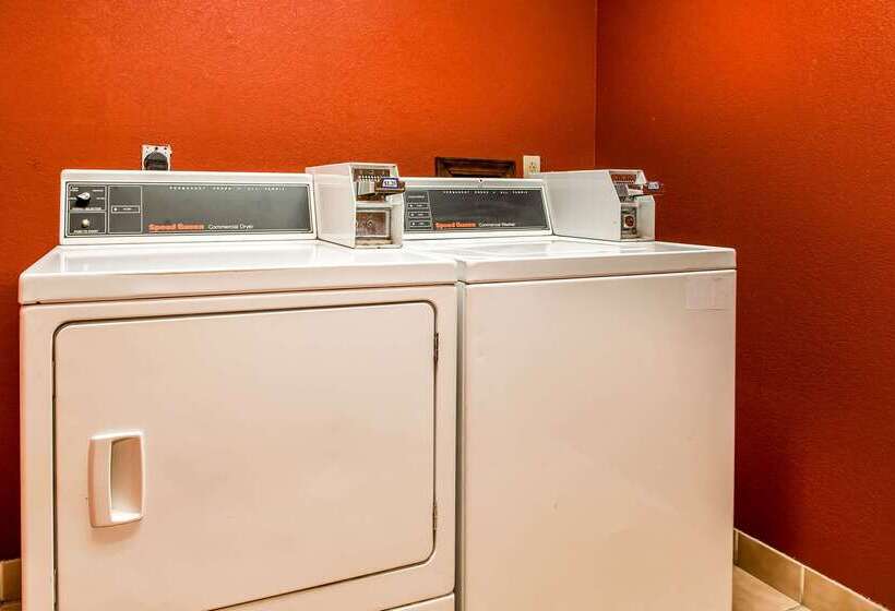 ホテル Quality Inn Lewisport