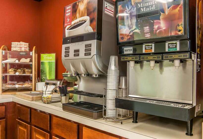 ホテル Quality Inn Lewisport