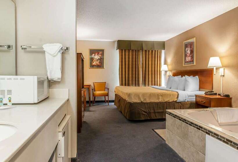 ホテル Quality Inn Lewisport