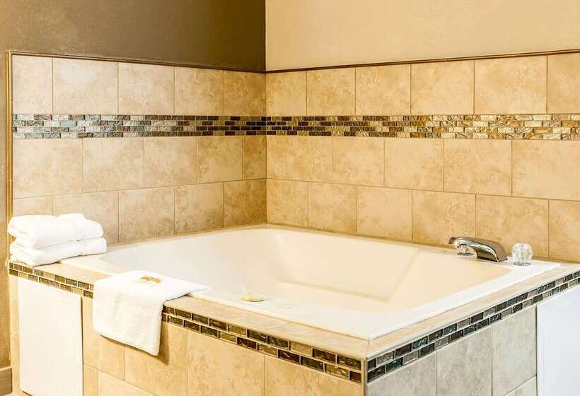 ホテル Quality Inn Lewisport