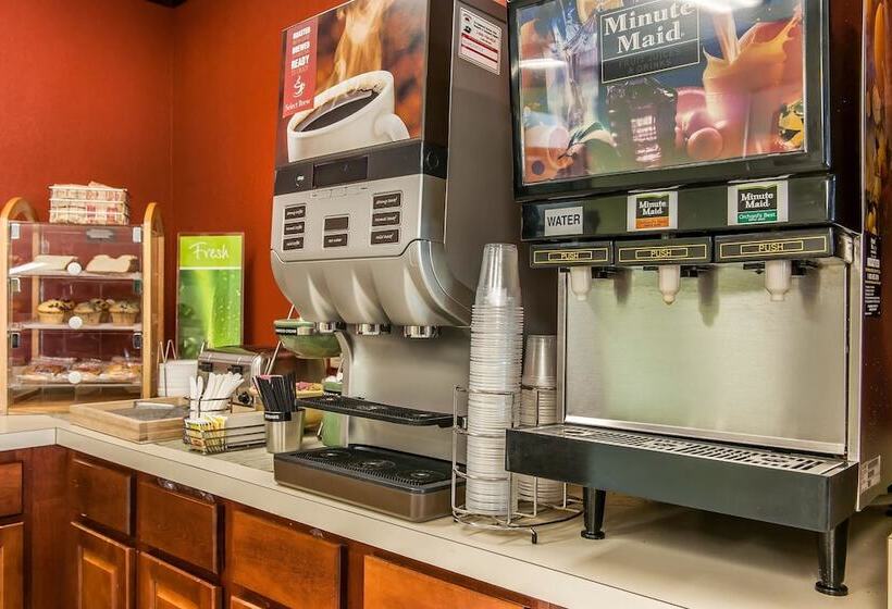 ホテル Quality Inn Lewisport