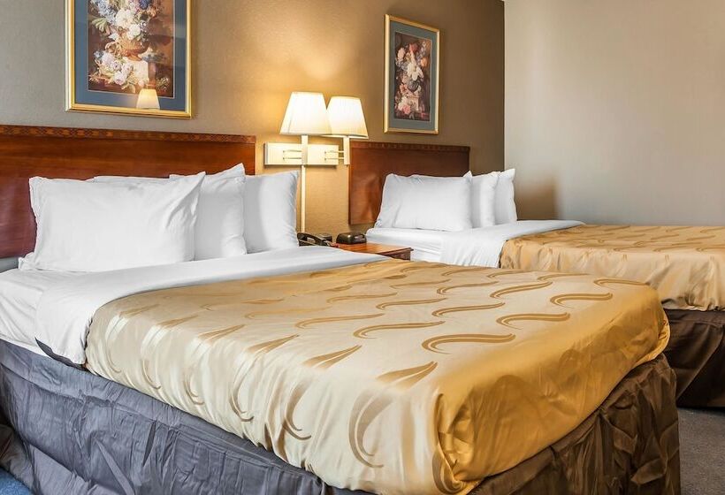 ホテル Quality Inn Lewisport