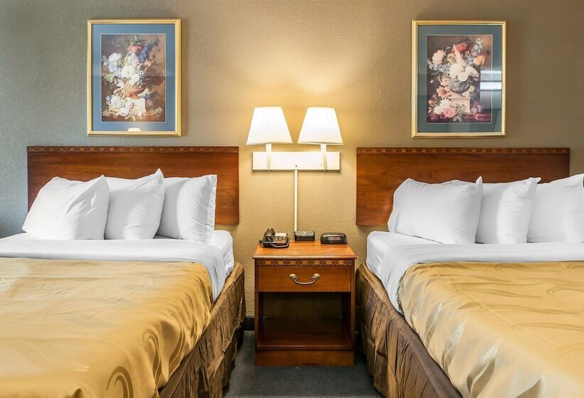 ホテル Quality Inn Lewisport