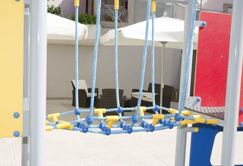 فندق Rainha D. Amelia, Arts & Leisure