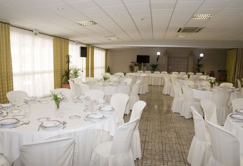 فندق Rainha D. Amelia, Arts & Leisure