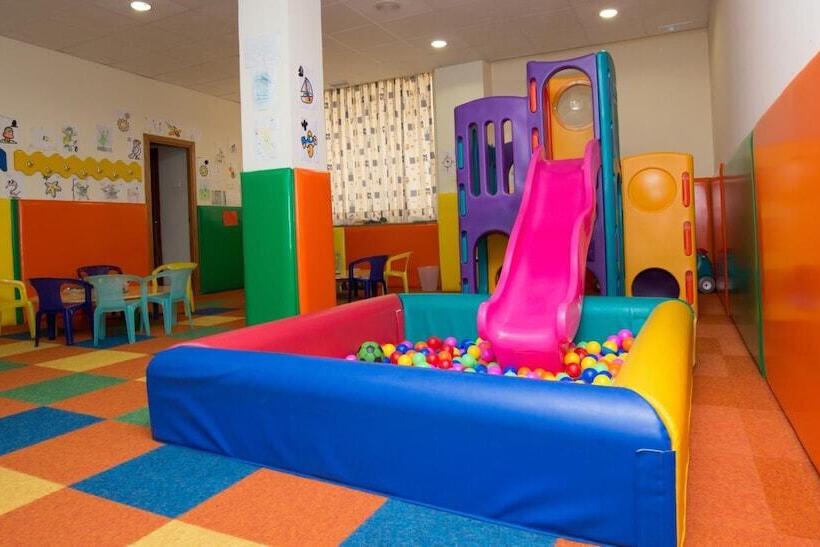 Отель Rh Vinaros Playa & Spa 4* Sup