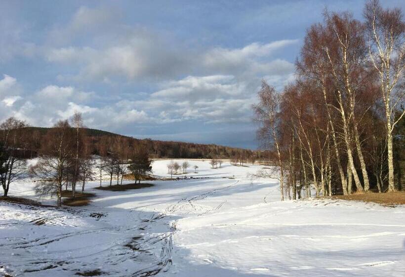 فندق ريفى Dalrachney Lodge