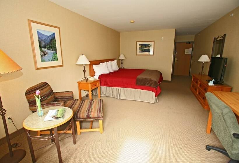 ホテル Salmon Rapids Lodge